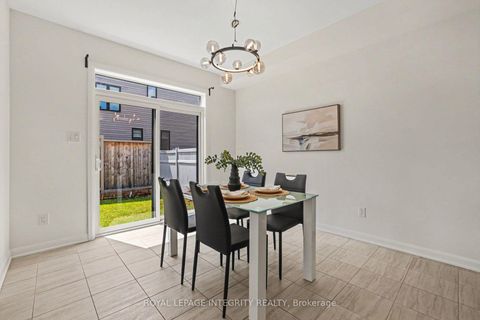 Photo 5 at 301 Cloyne Crescent, Nepean (Half Moon Bay), Ottawa