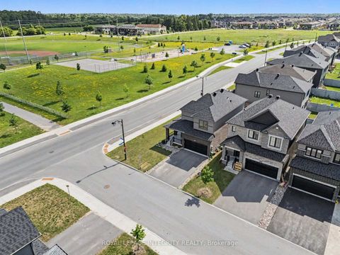 Photo 23 at 301 Cloyne Crescent, Nepean (Half Moon Bay), Ottawa
