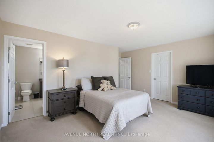 Photo 31 at 112 Sunita Crescent, Nepean (Stonebridge), Ottawa