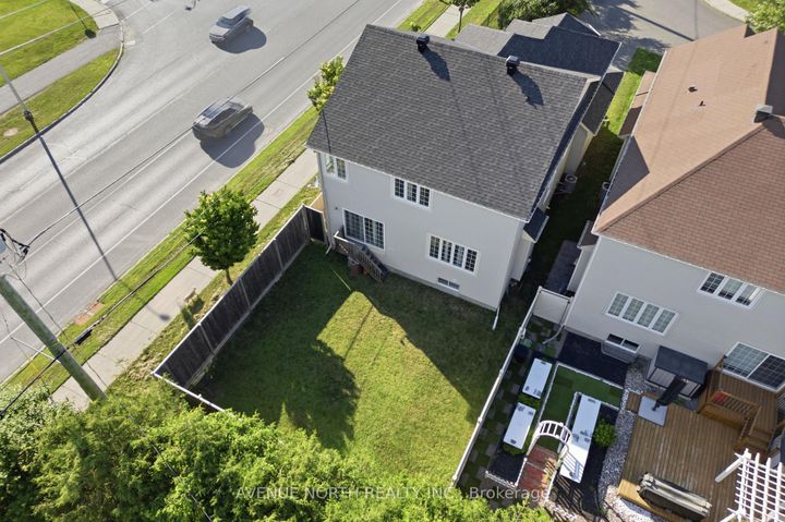 Photo 41 at 112 Sunita Crescent, Nepean (Stonebridge), Ottawa