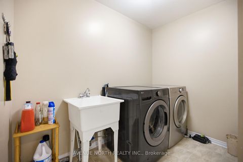 Photo 19 at 112 Sunita Crescent, Nepean (Stonebridge), Ottawa