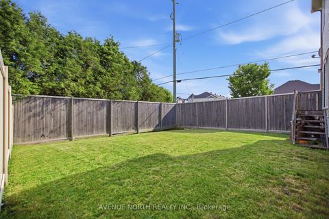 Photo 40 at 112 Sunita Crescent, Nepean (Stonebridge), Ottawa