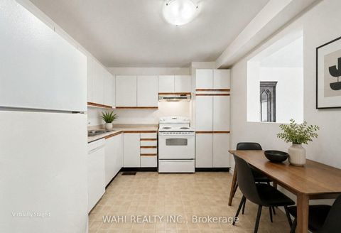 Photo 2 at 63 Armadale Crescent, Nepean (Cedargrove/Fraserdale), Ottawa