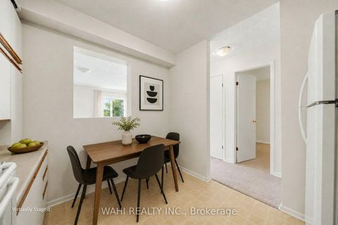 Photo 3 at 63 Armadale Crescent, Nepean (Cedargrove/Fraserdale), Ottawa