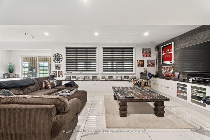 Photo 38 at 3194 Steeple Hill Crescent, Nepean (South of Fallowfield Road), Ottawa