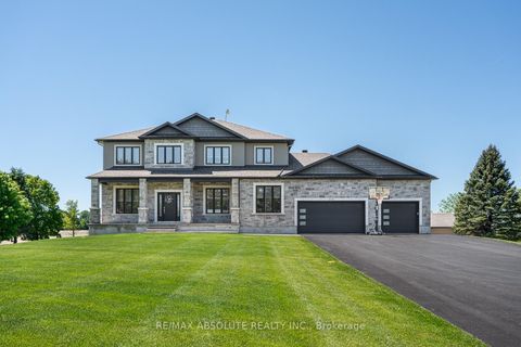 Photo 1 at 3194 Steeple Hill Crescent, Nepean (South of Fallowfield Road), Ottawa