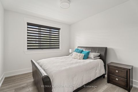 Photo 34 at 3194 Steeple Hill Crescent, Nepean (South of Fallowfield Road), Ottawa