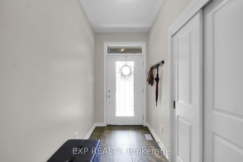 Photo 4 at 417 Charing Cross Way, Nepean (Longfields), Ottawa