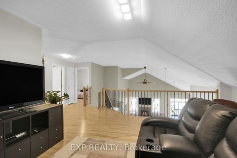 Photo 30 at 417 Charing Cross Way, Nepean (Longfields), Ottawa