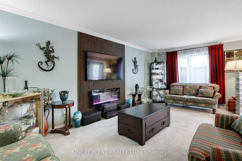 Photo 12 at 59 Woodford Way, Nepean (Longfields), Ottawa