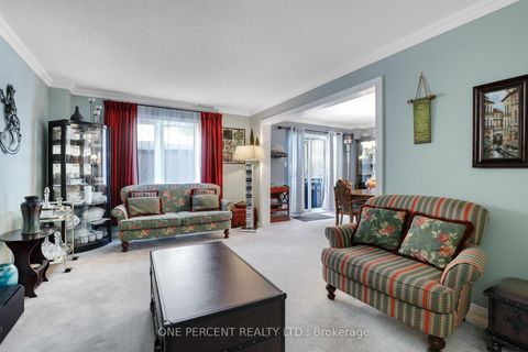 Photo 15 at 59 Woodford Way, Nepean (Longfields), Ottawa