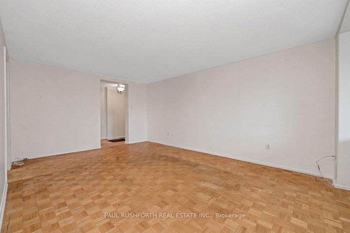 Photo 7 at 201 - 1356 Meadowlands Drive E, Nepean (Borden Farm/Stewart Farm/Carleton Heights/Parkwood Hills), Ottawa