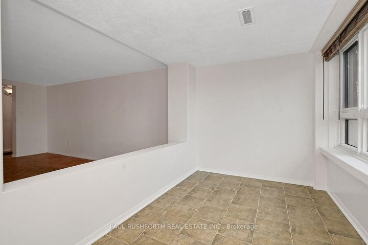 Photo 11 at 201 - 1356 Meadowlands Drive E, Nepean (Borden Farm/Stewart Farm/Carleton Heights/Parkwood Hills), Ottawa