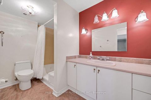 Photo 16 at 201 - 1356 Meadowlands Drive E, Nepean (Borden Farm/Stewart Farm/Carleton Heights/Parkwood Hills), Ottawa