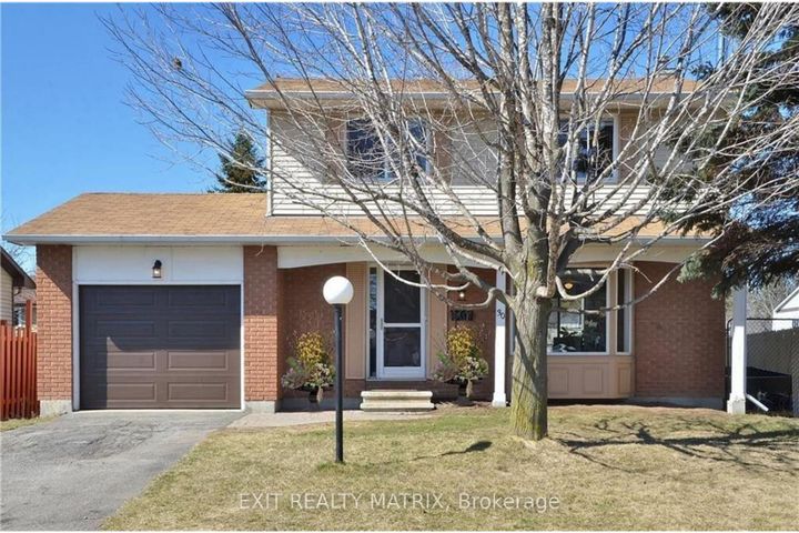 Photo 1 at 30 Bartley Crescent, Nepean (On the Green), Ottawa