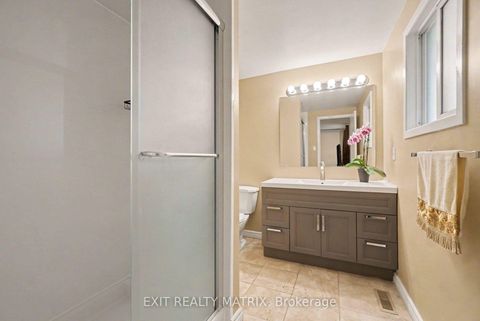 Photo 16 at 30 Bartley Crescent, Nepean (On the Green), Ottawa