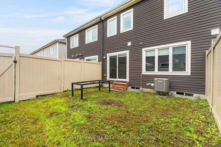 Photo 2 at 3566 River Run Avenue, Nepean (Half Moon Bay), Ottawa