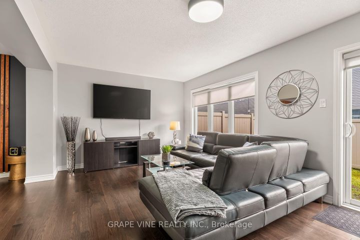 Photo 17 at 3566 River Run Avenue, Nepean (Half Moon Bay), Ottawa