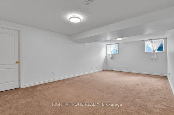 Photo 23 at 198 Deerfox Drive, Nepean (Longfields), Ottawa