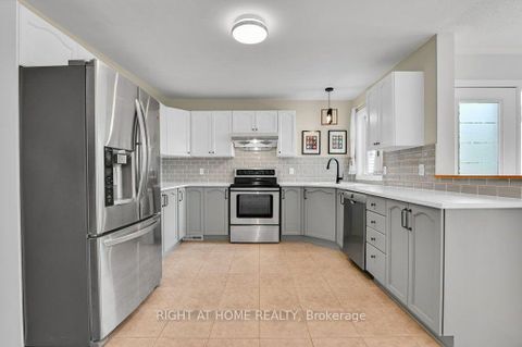 Photo 7 at 198 Deerfox Drive, Nepean (Longfields), Ottawa