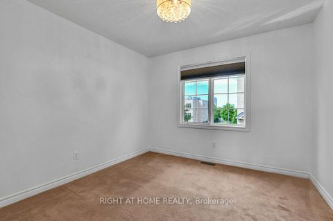 Photo 17 at 198 Deerfox Drive, Nepean (Longfields), Ottawa