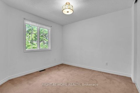 Photo 19 at 198 Deerfox Drive, Nepean (Longfields), Ottawa