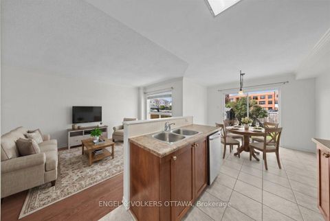 Photo 20 at 789 Cobble Hill Drive, Nepean (Cedargrove/Fraserdale), Ottawa