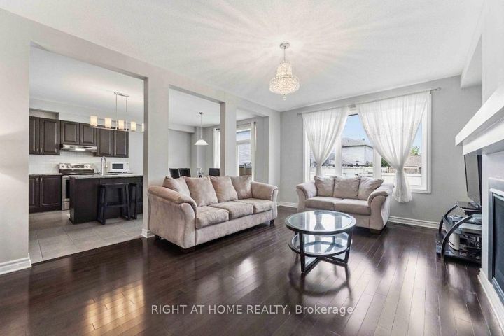 Photo 4 at 2581 River Mist Road, Nepean (Half Moon Bay), Ottawa