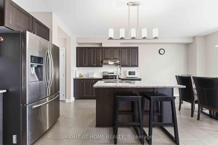 Photo 5 at 2581 River Mist Road, Nepean (Half Moon Bay), Ottawa