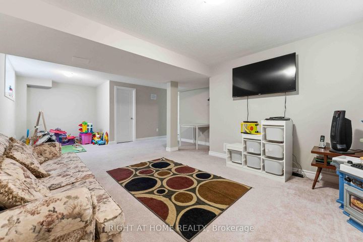 Photo 28 at 2581 River Mist Road, Nepean (Half Moon Bay), Ottawa