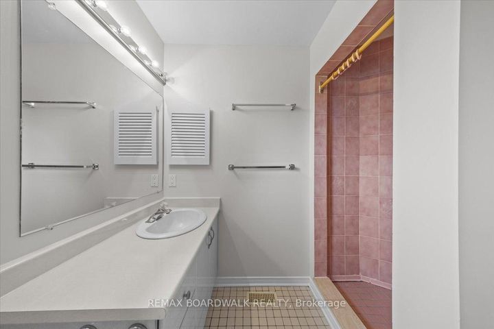 Photo 23 at 42 Pickwick Drive, Nepean (Cedargrove/Fraserdale), Ottawa