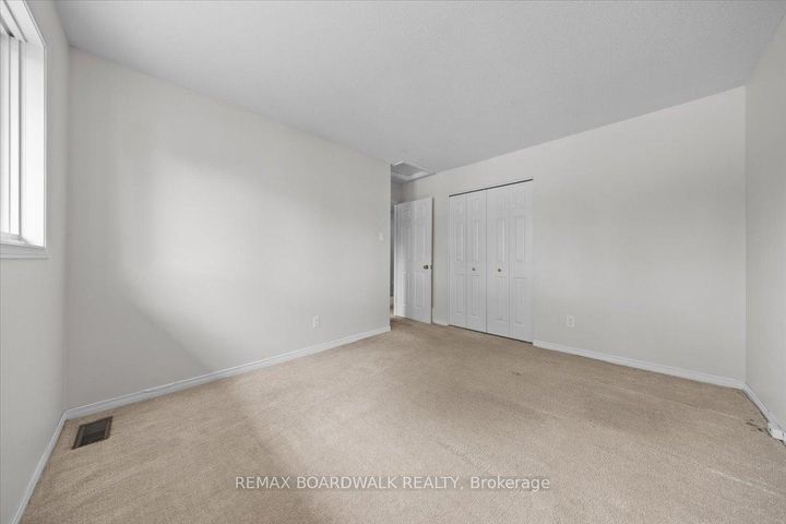 Photo 27 at 42 Pickwick Drive, Nepean (Cedargrove/Fraserdale), Ottawa