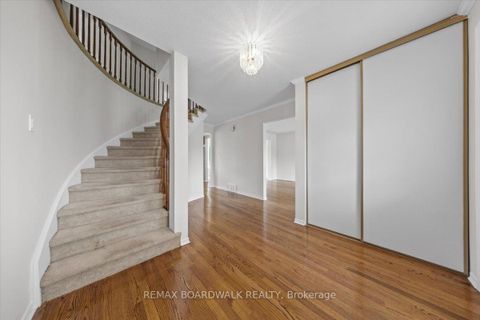 Photo 5 at 42 Pickwick Drive, Nepean (Cedargrove/Fraserdale), Ottawa