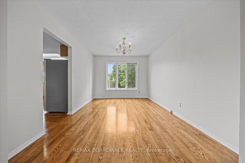 Photo 8 at 42 Pickwick Drive, Nepean (Cedargrove/Fraserdale), Ottawa