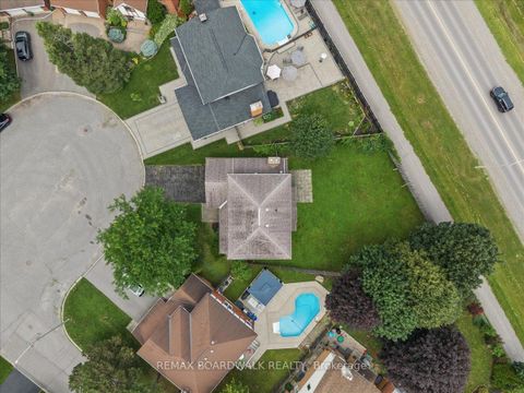 Photo 38 at 42 Pickwick Drive, Nepean (Cedargrove/Fraserdale), Ottawa