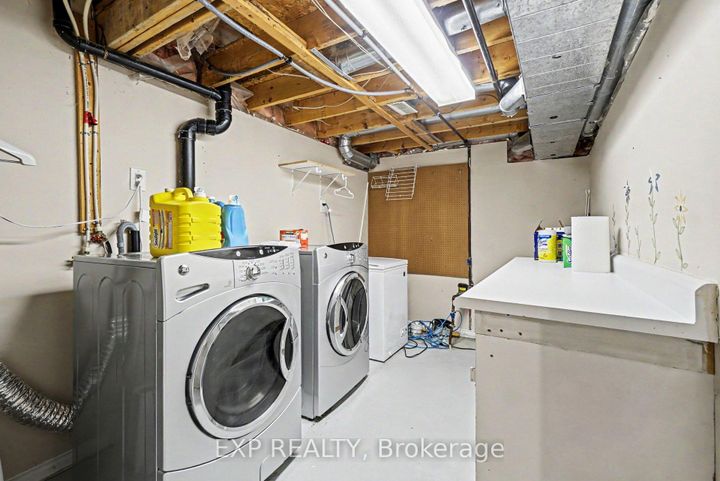 Photo 28 at 11 Longshire Circle, Nepean (Longfields), Ottawa
