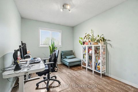 Photo 22 at 11 Longshire Circle, Nepean (Longfields), Ottawa