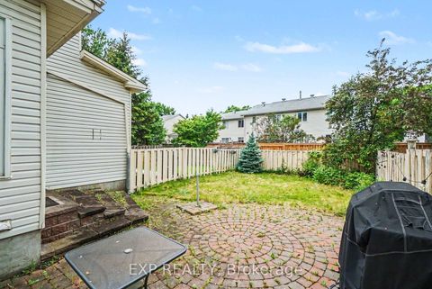 Photo 29 at 11 Longshire Circle, Nepean (Longfields), Ottawa