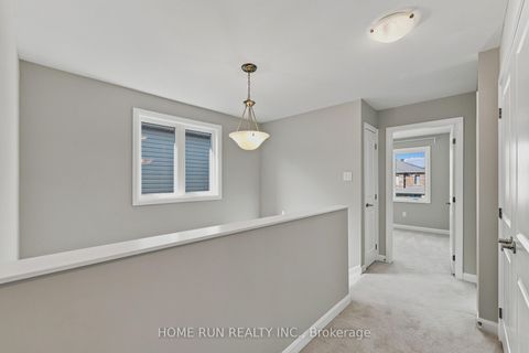 Photo 18 at 568 Lilith Street, Nepean (Heritage Park), Ottawa
