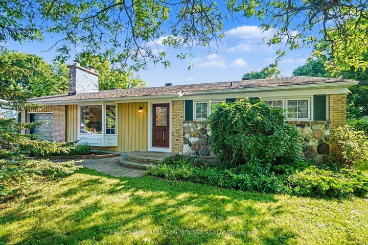 Photo 1 at 11 Springdale Crescent, Nepean (Sheahan Estates/Trend Village), Ottawa