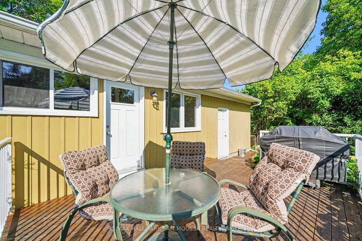 Photo 36 at 11 Springdale Crescent, Nepean (Sheahan Estates/Trend Village), Ottawa