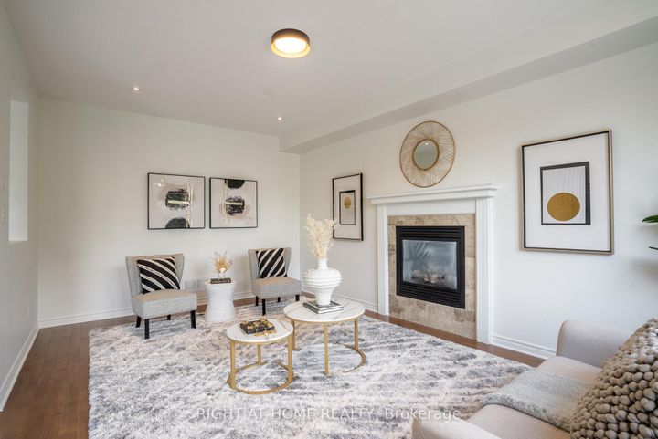 Photo 18 at 106 Sunita Crescent, Nepean (Stonebridge), Ottawa