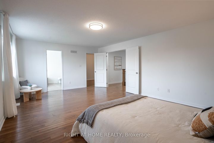 Photo 22 at 106 Sunita Crescent, Nepean (Stonebridge), Ottawa