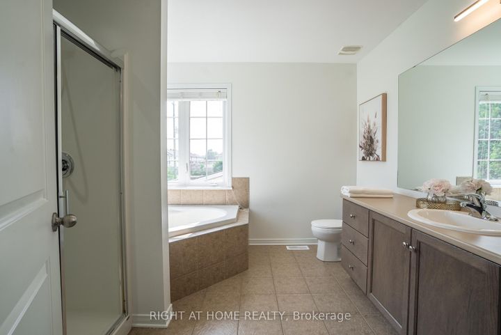 Photo 24 at 106 Sunita Crescent, Nepean (Stonebridge), Ottawa