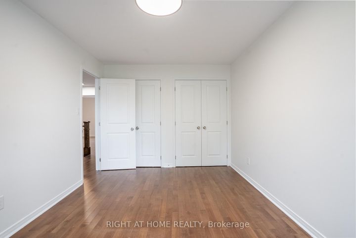 Photo 40 at 106 Sunita Crescent, Nepean (Stonebridge), Ottawa