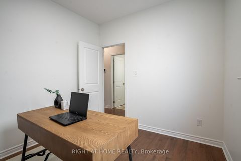 Photo 10 at 106 Sunita Crescent, Nepean (Stonebridge), Ottawa