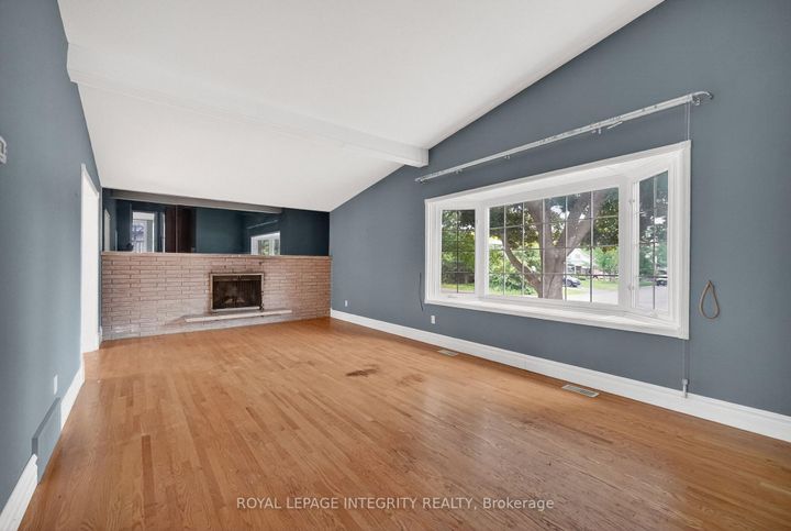 Photo 13 at 46 St Remy Drive, Nepean (Pheasant Run), Ottawa