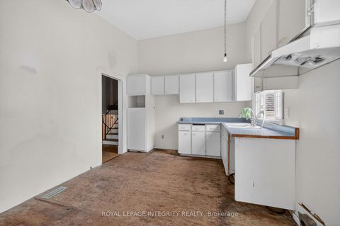 Photo 24 at 46 St Remy Drive, Nepean (Pheasant Run), Ottawa