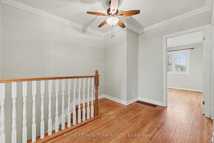 Photo 22 at 187 MONTEREY Drive, Nepean (Leslie Park), Ottawa