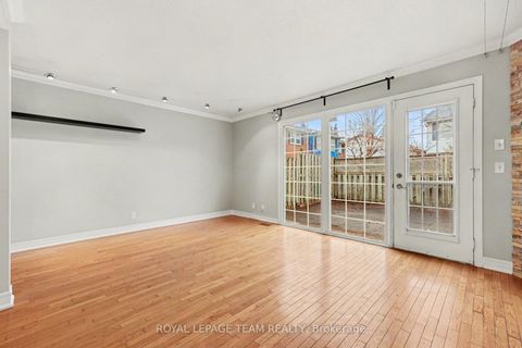 Photo 8 at 187 MONTEREY Drive, Nepean (Leslie Park), Ottawa
